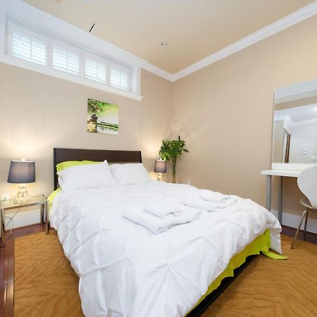 Oakridge Luxury Homestay Vancouver Luaran gambar
